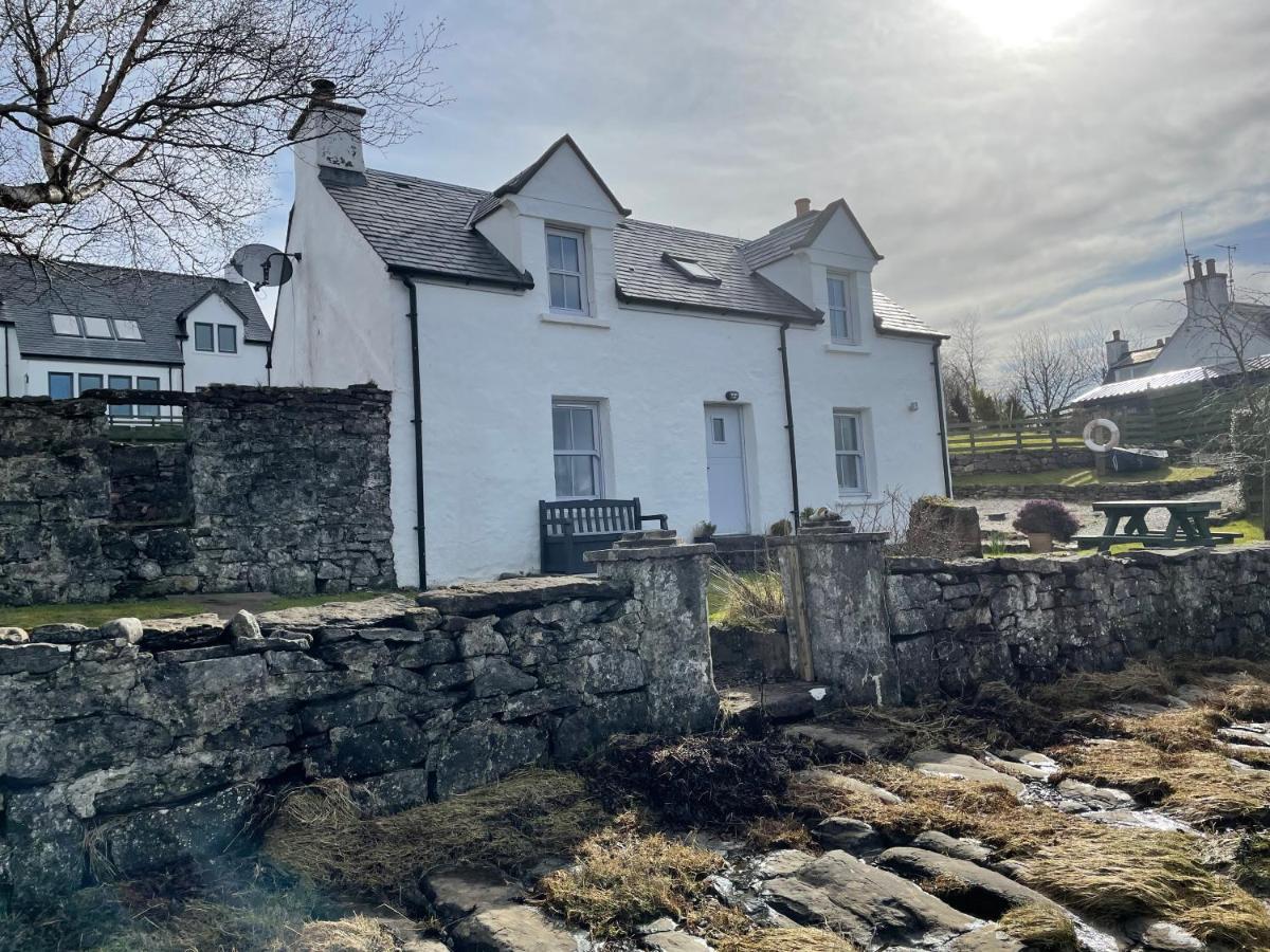 Tidal Cottage On The Shore Isle Of Skye Breakish Exterior foto